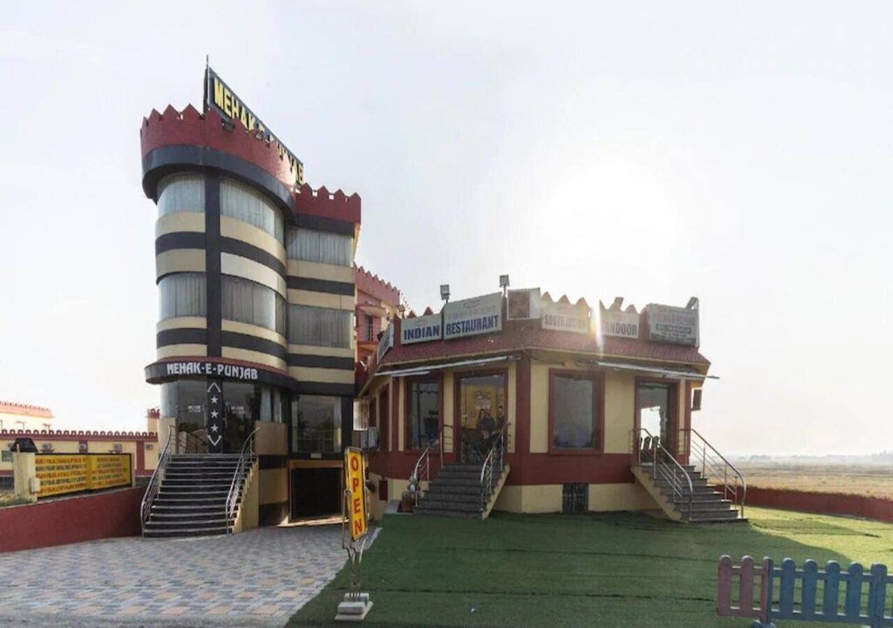 Mehak E Punjab Retreat 호텔 타라피트 외부 사진